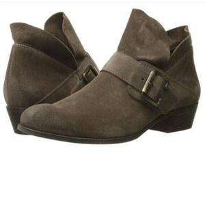 Paul Green Capshaw Bootie Ankle Boot Suede Round Toe Buckle Zip 7.5 UK 1…